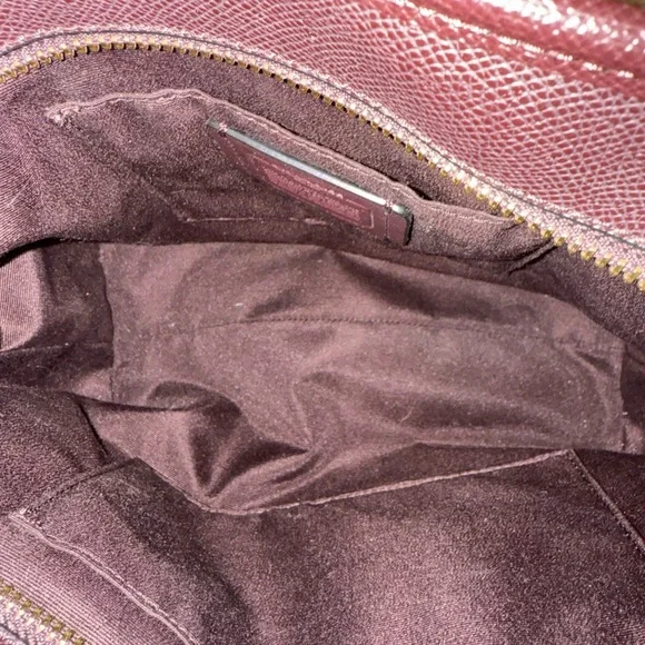 Coach Deep Burgundy Red Leather Tote Bag with Structured Design - Picture 9 of 9